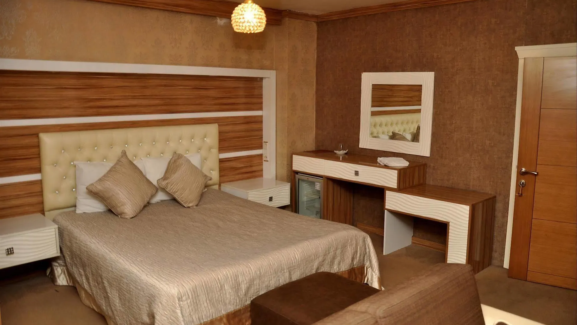 Anit Park Hotel Ankara 3*,